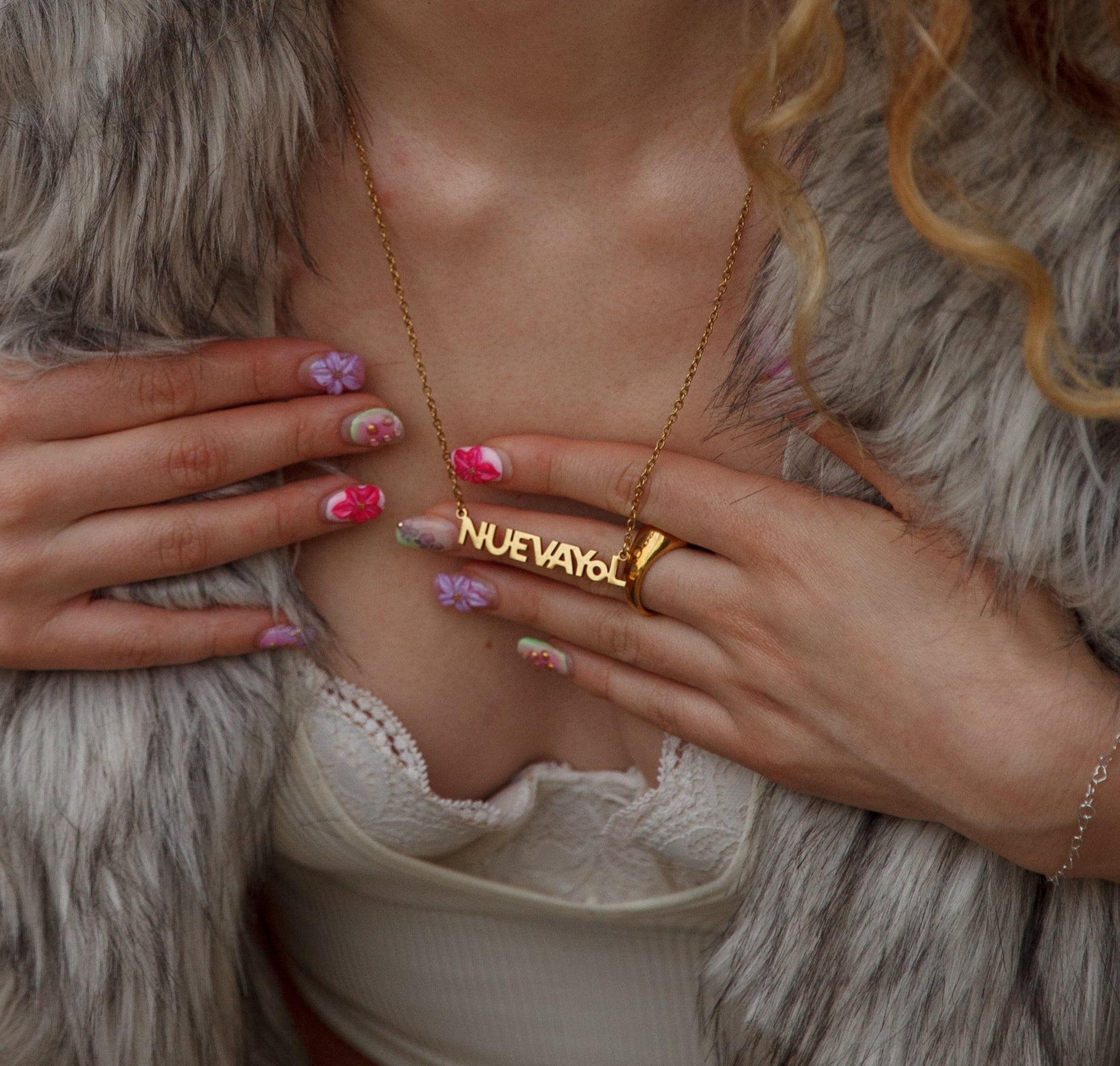 NUEVAYoL pendant in gold, custom New York inspired jewelry