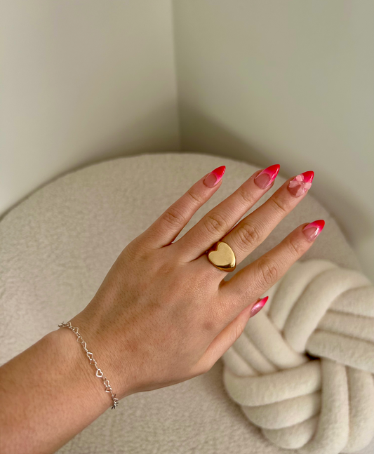 Gold Corazón Heart Ring