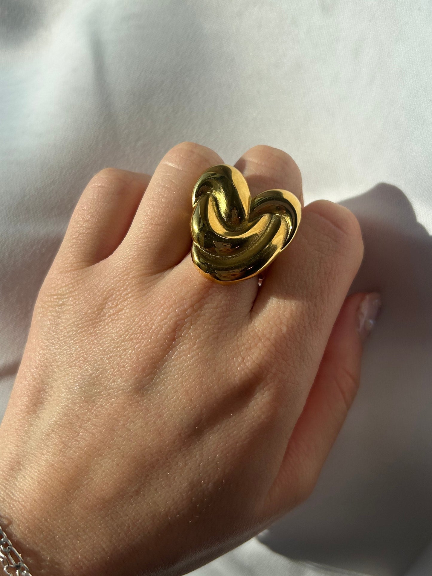 the sourced studio ring