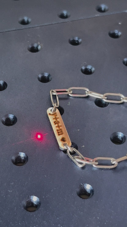 Engraved Paperclip Bracelet – Mom + Family Initials